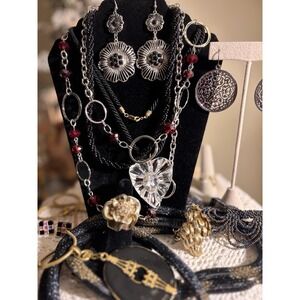 New years Jewerly Lot Black gold Silver /  featuring 2 Chicos Necklaces